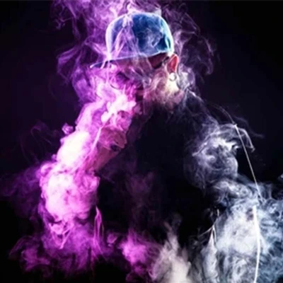 Hvorfor ryger teenagere e-cigaretter?