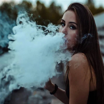 Hvorfor hoster du, når du ryger e-cigaretter?
