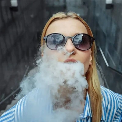 Vil vaping forårsage ondt i halsen?
