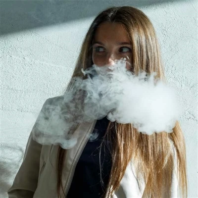Hvad skal man gøre, hvis e-cigaretmagneten falder af